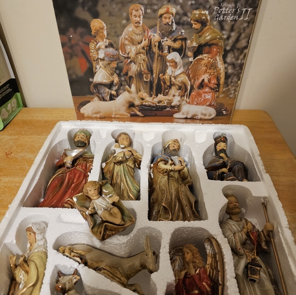 Vintage Kirklands Nativity Potters Garden 11 Complete Set High Gloss Porcelain - Picture 2 of 11